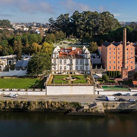 Pestana Palacio Do Freixo, Pousada & National Monument - The Leading Hotels Of The World Porto Exteriér fotografie The Quinta do Crasto estate
