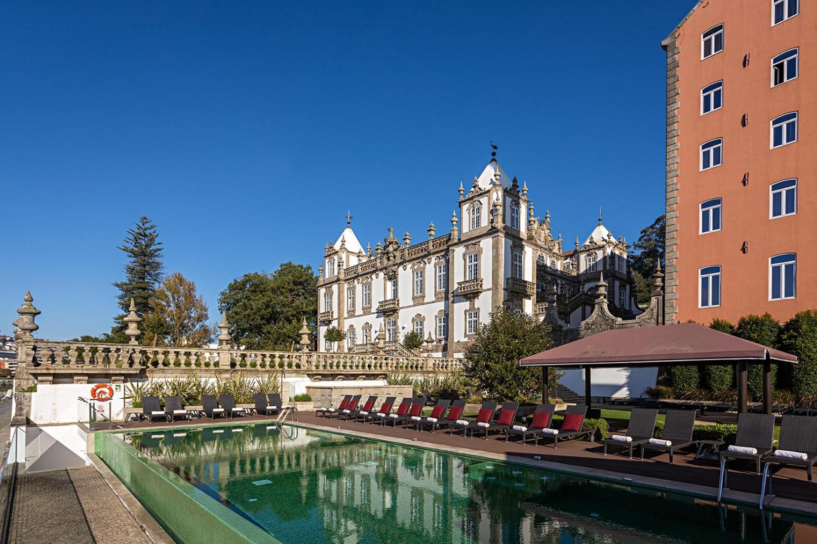 Pestana Palacio Do Freixo, Pousada & National Monument - The Leading Hotels Of The World Porto Exteriér fotografie The Pousada of Dão, in Vila Real de Trás-os-Montes