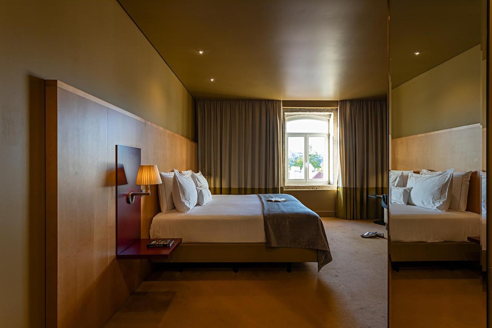 Pestana Palacio Do Freixo, Pousada & National Monument - The Leading Hotels Of The World Porto Exteriér fotografie A room at the hotel