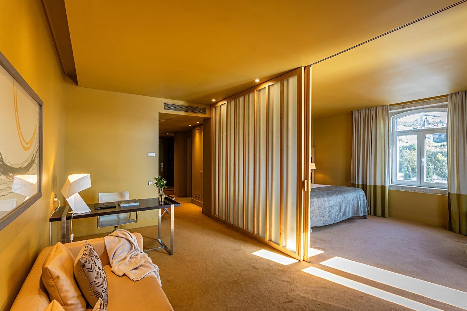Pestana Palacio Do Freixo, Pousada & National Monument - The Leading Hotels Of The World Porto Exteriér fotografie A room at the Hotel