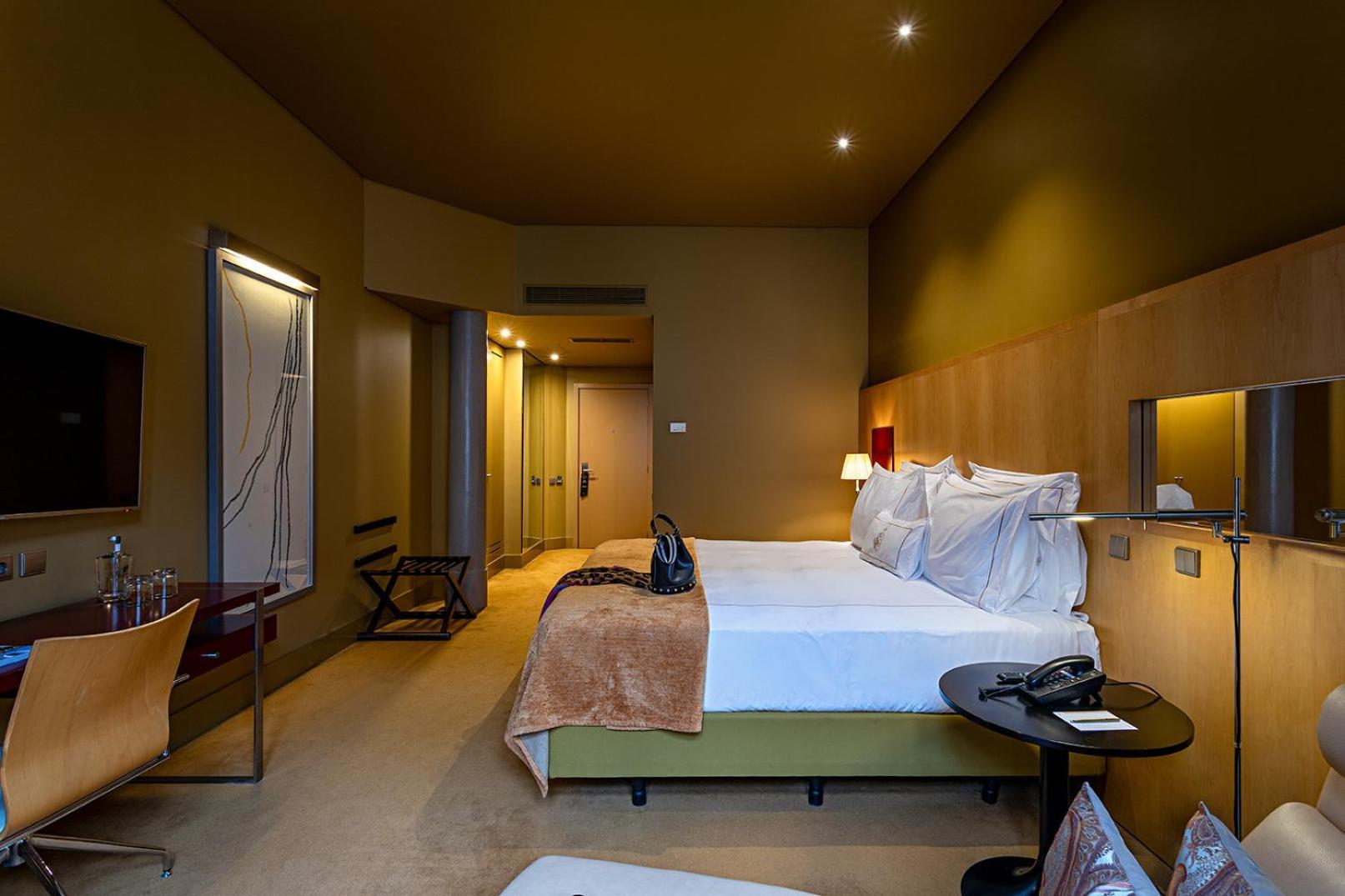 Pestana Palacio Do Freixo, Pousada & National Monument - The Leading Hotels Of The World Porto Exteriér fotografie A room at the hotel